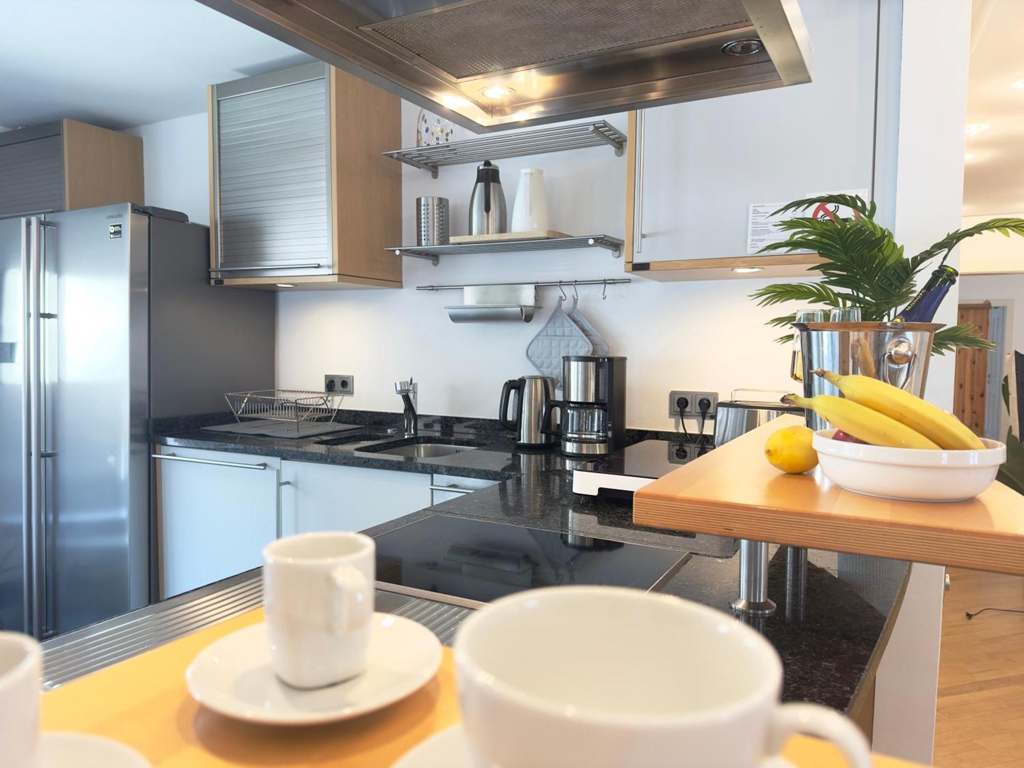 Luxury Old Town Suite - Xxl Terrasse & Xxl Penthouse Heidelberg Rum bild